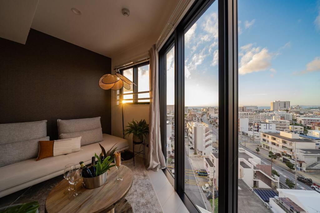 Апартаменты The Penthouse Ginowan Urasoe Экстерьер фото