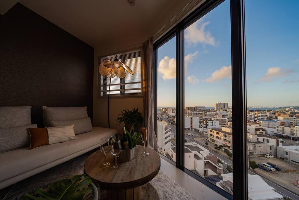 Апартаменты The Penthouse Ginowan Urasoe Экстерьер фото